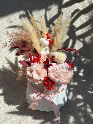 Aranjamente Florale din Ceară - Aranjament din flori de ceară  SCULPT - „Peach Teddy”
