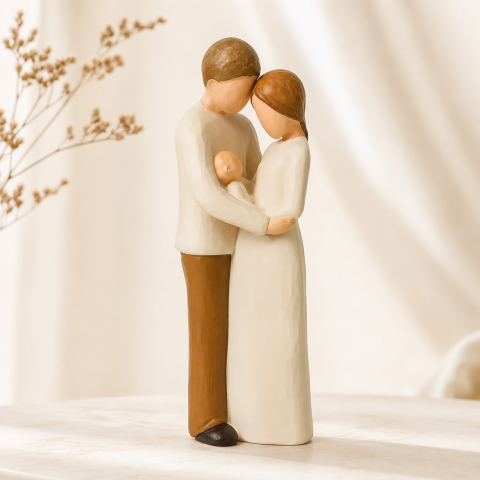 Accesorii și Obiecte Decorative - Figurina decorativa familie cu bebelus 20,5 cm