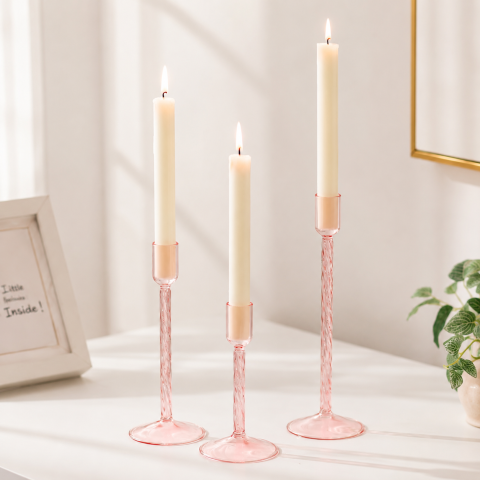 Accesorii și Obiecte Decorative - Set 3 sfesnice din sticla roz pentru lumanari conice