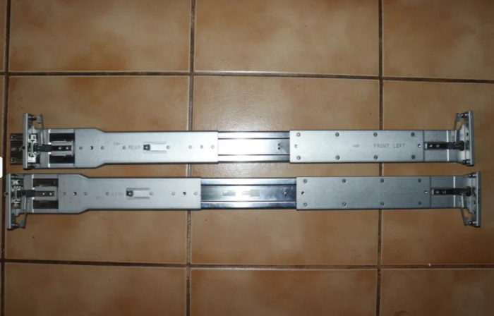 Set Sine Rail Kit  Server 2U HPE Gen 8/9/10 SFF [2]