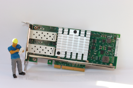 Placi de Retea - Placa retea Originala Intel X520-DA2 SFP+ Dual Port 10Gb 0942V6 Low Profile