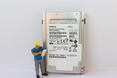 HDD/SSD SAS - SSD Server SAS 400Gb 12Gbs Kioxia KPM51VUG400G 2.5" Mixed TLC Nou