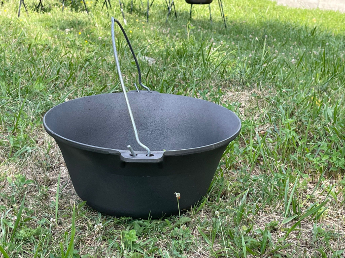 Ceaun Fonta 7-22 Litri cu Picioare de Fier [4]