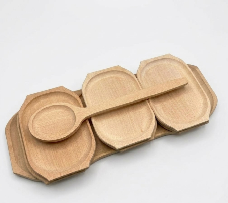 Platouri Servire - Set Servire Platou + 6 Farfurii si Lingura de Lemn