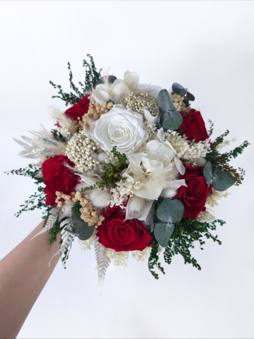 buchet-mireasa-flori-criogenate-handmade-livrare-gratuita-infinity. [4]