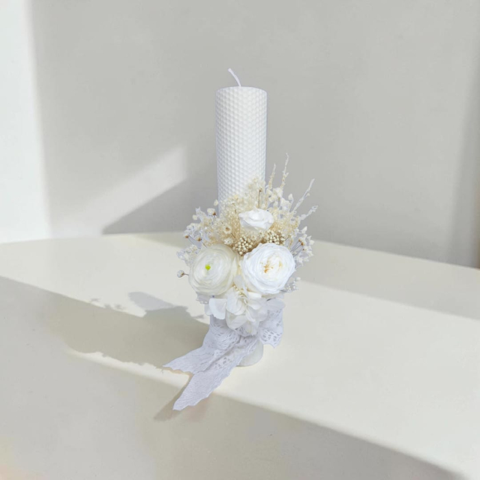 Lumanare Botez -Ranunculus criogenat-livrare-gratuita-atelierul-floral-infinity. [2]