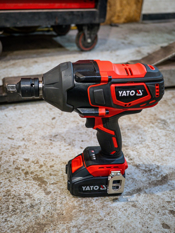 PISTOL DE IMPACT 18V 3/4'' 2000NM, 1X4AH [4]