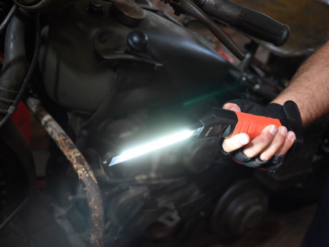 LANTERNĂ CU ACUMULATOR, 5+3W, 600/260LM, USB [7]