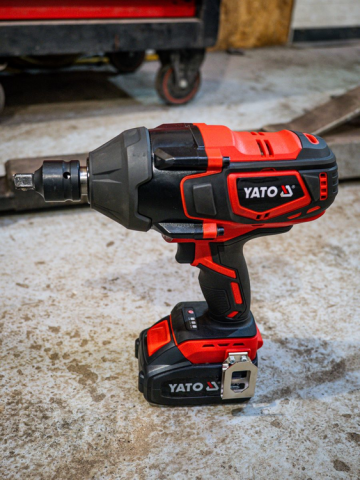 PISTOL DE IMPACT 18V 3/4'' 2000NM, 1X4AH [3]