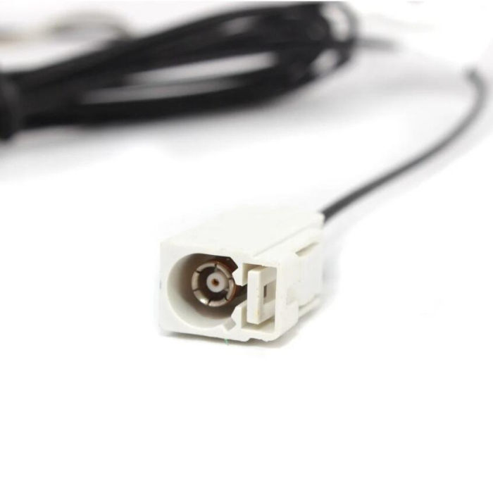 7697018 Antena Calearo dublu amplificata, montaj pe parbriz, cu Fakra [2]