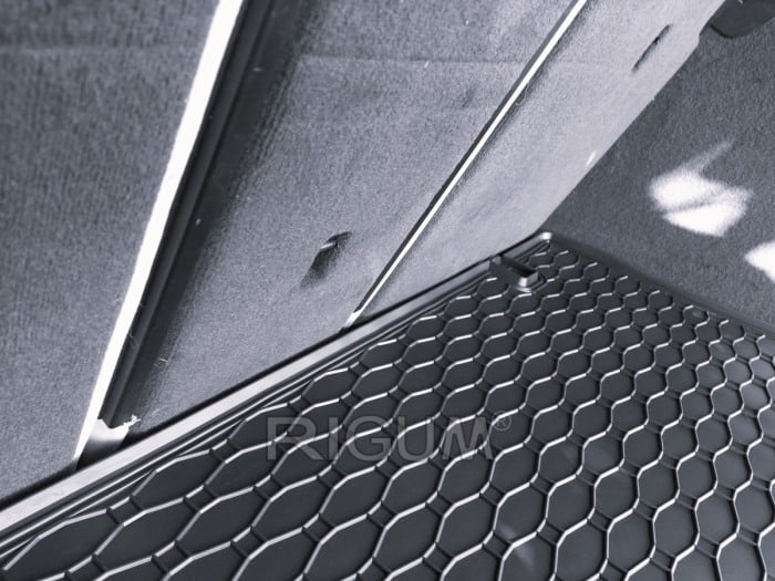 Covoras cauciuc portbagaj BMW X3 F25 2010-2017, Rigum Cehia (cu compartiment pe dreapta) [3]