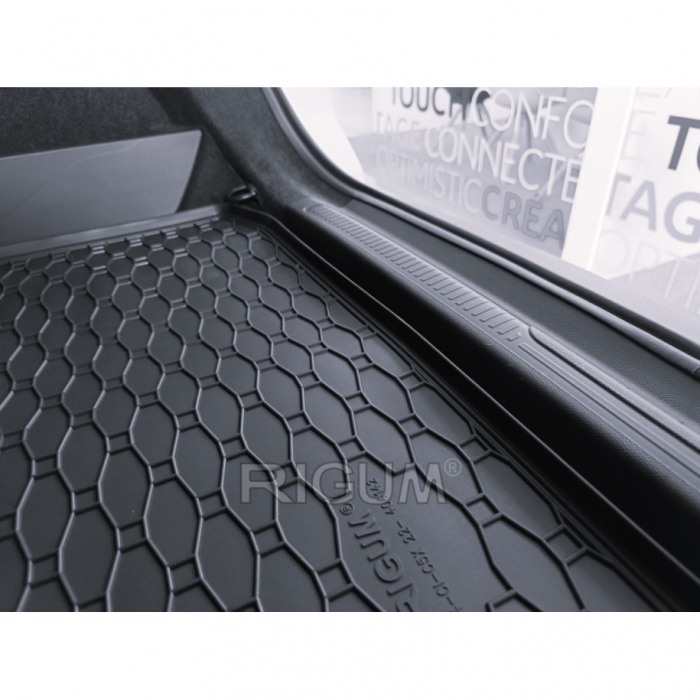 Covoras cauciuc portbagaj Citroen C5 X / C5 X Plug-in Hybrid 2022-prezent, Rigum Cehia [4]