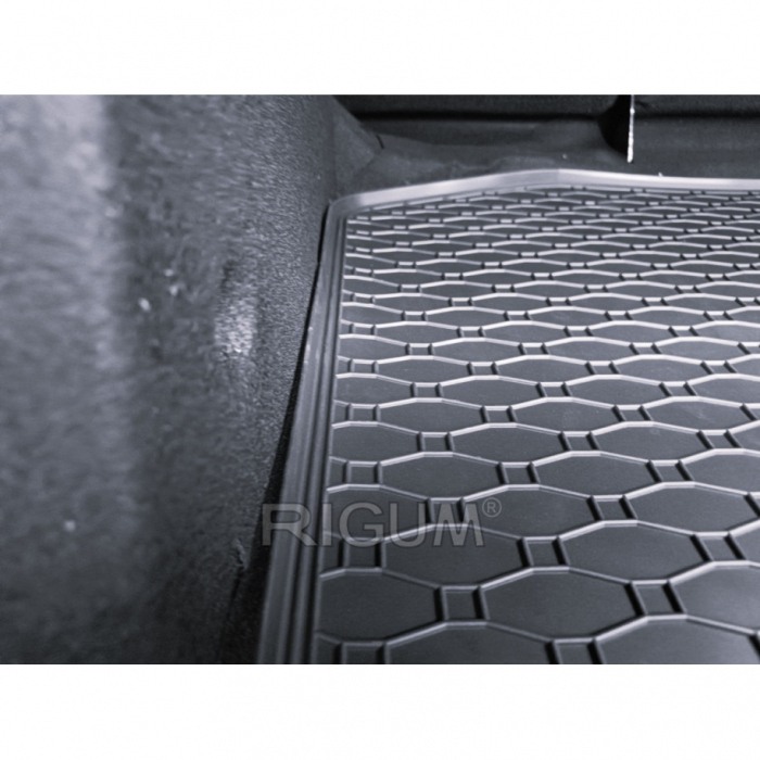 Covoras cauciuc portbagaj Dacia Duster III / Duster Hybrid 2024-prezent, Rigum Cehia [4]