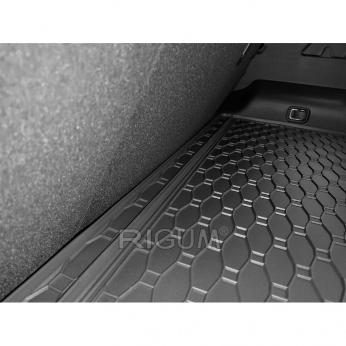 Covoras cauciuc portbagaj KGM Korando 2025-prezent, Rigum Cehia [4]