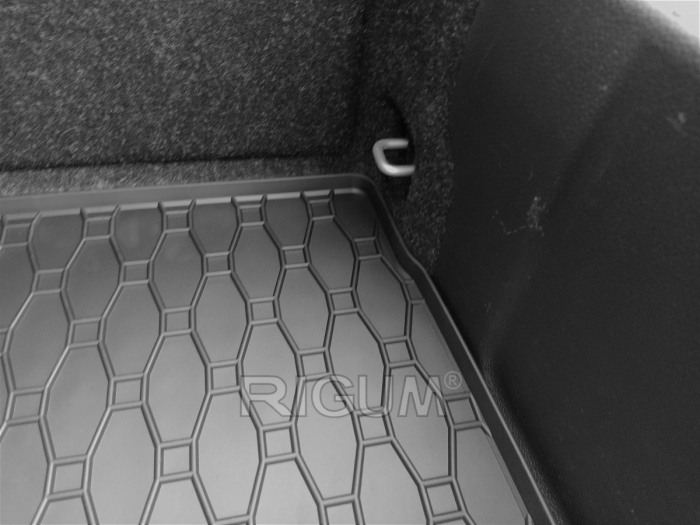 Covoras cauciuc portbagaj Skoda Superb 3 (3V) berlina/liftback, 05.2015-prezent, Rigum RKK [3]