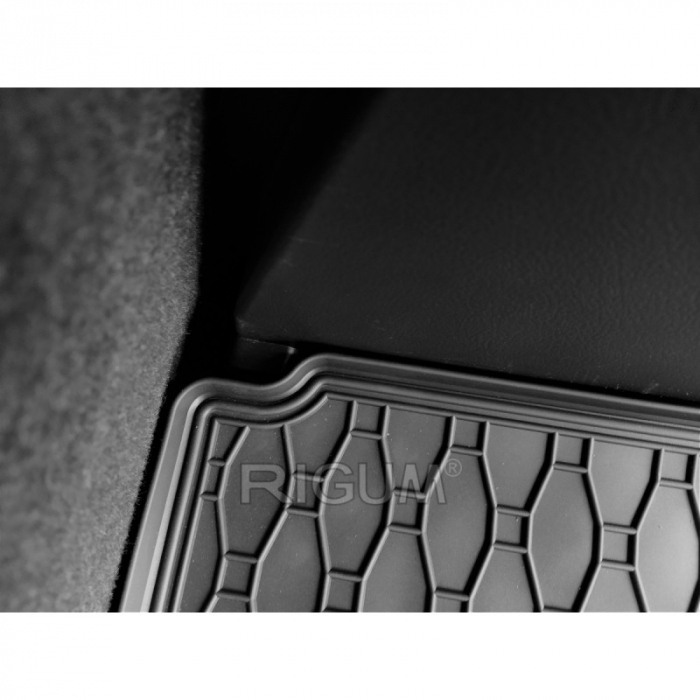 Covoras cauciuc portbagaj Suzuki S-Cross / S-Cross Hybrid, 2021-prezent, Rigum Cehia [3]