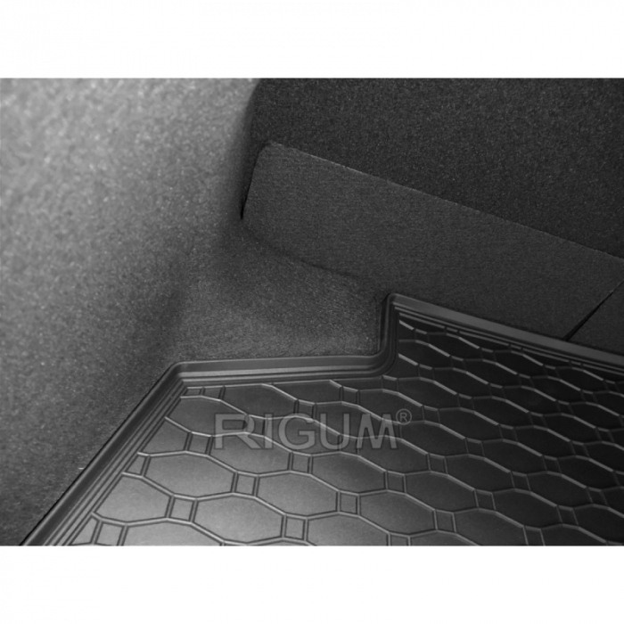 Covoras cauciuc portbagaj Toyota Corolla E210 Sedan 2019-prezent (inclusiv Hybrid), Rigum Cehia [3]