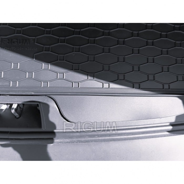 Covoras cauciuc portbagaj Volvo V70 III / Volvo XC70 II 2007-2016, Rigum Cehia [4]