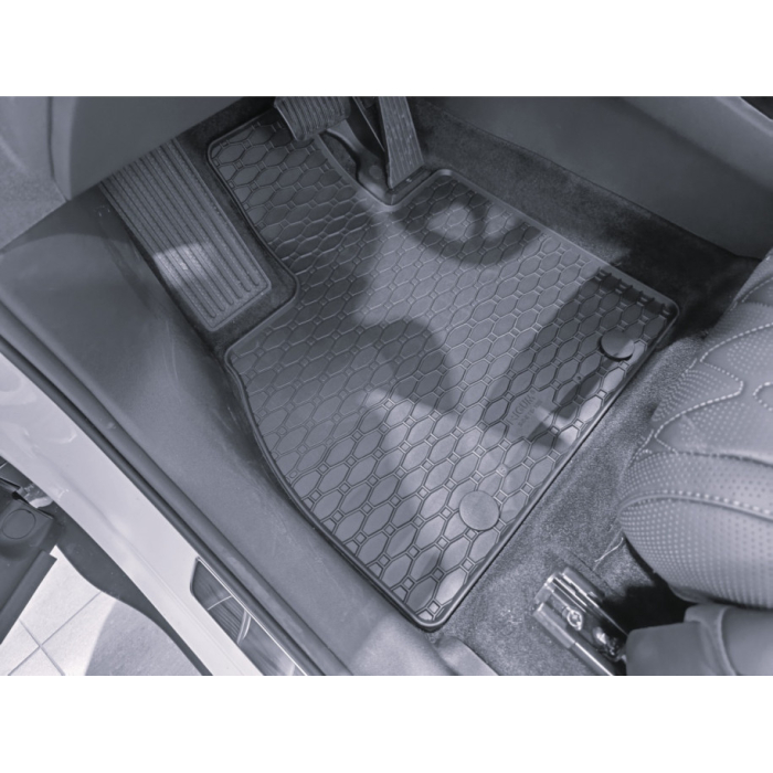 Covorașe cauciuc dedicate BYD Sealion 7, 2024-prezent, Rigum Cehia [5]