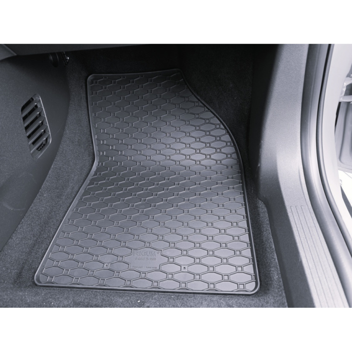 Covorașe cauciuc dedicate Fiat Grande Panda Electric 2025-prezent, Rigum Cehia [6]