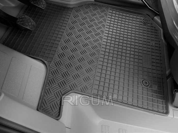 Covorase cauciuc MAN Trucks TGE, 2017-prezent, Rigum [2]