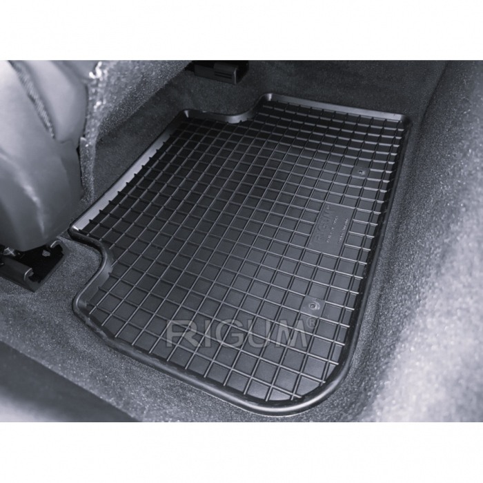 Covorase cauciuc speciale BMW Seria 1 F70, 2025-prezent, Rigum Cehia [4]