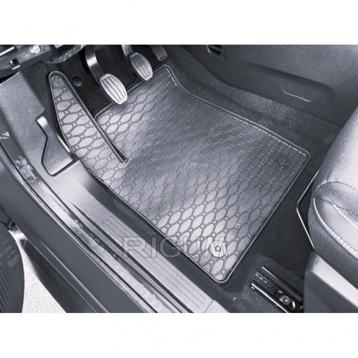 Covorase cauciuc speciale Citroen C3 generatia a 4-a, 2025-prezent, Rigum Cehia [2]