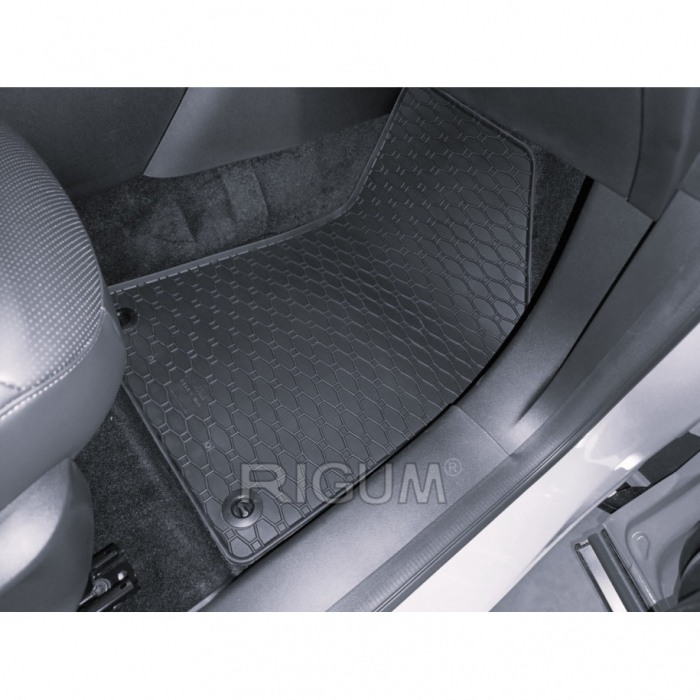 Covorase cauciuc speciale MG HS II, 2024-prezent, Rigum Cehia [3]