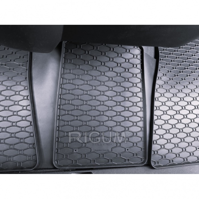 Covorase cauciuc speciale Renault Master IV 2024-prezent, Rigum Cehia (locurile din fata) [4]