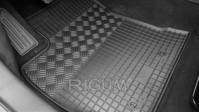 Covorase cauciuc Toyota Auris II [3]