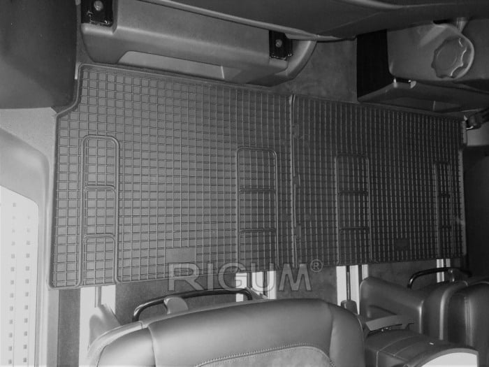 Covorase cauciuc Volkswagen Transporter T5 / T6 Multivan randul 2 [2]