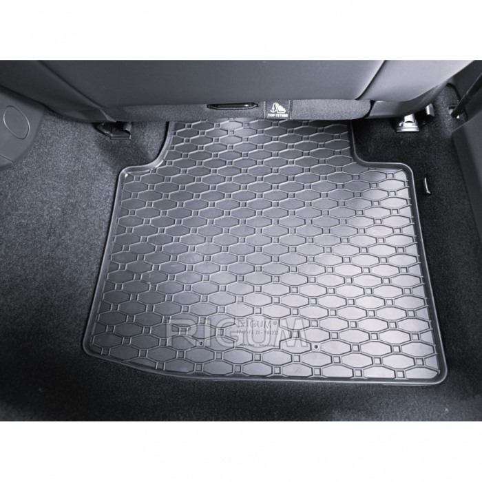 Covorase cauciuc VW Passat B9 Variant 2024-prezent, Rigum Cehia [4]