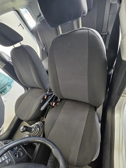 Huse scaune auto dedicate Ford Fiesta 2002 - 2008 [10]