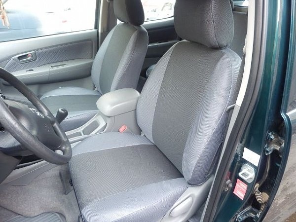 Huse scaune auto dedicate pentru Toyota Hilux N70 [4]