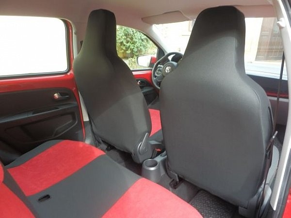 Huse scaune auto dedicate pentru Volkswagen up! [2]