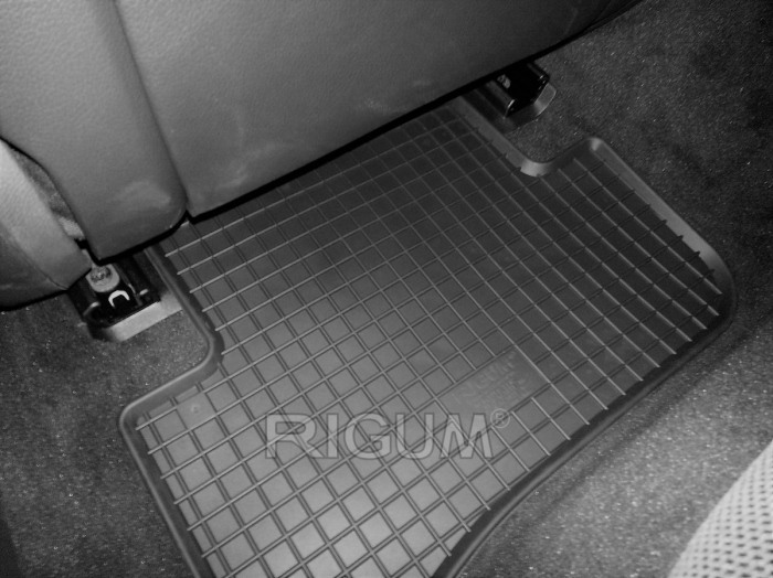 Presuri cauciuc dedicate Mercedes-Benz C Klasse W205 [5]