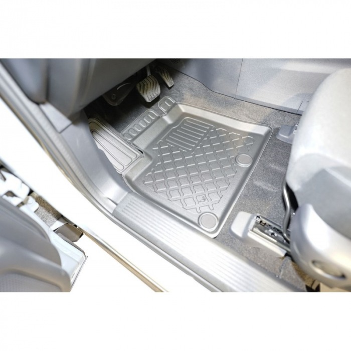 Presuri Nissan Qashqai 3 ePower Hybrid stil tavita cu margini inalte, 2022-prezent, Aristar [3]