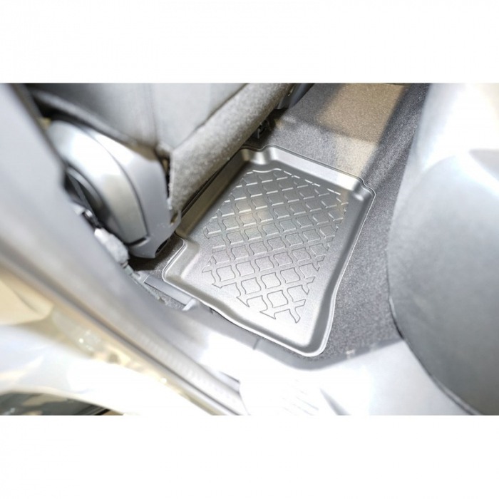 Presuri Nissan Qashqai 3 ePower Hybrid stil tavita cu margini inalte, 2022-prezent, Aristar [6]