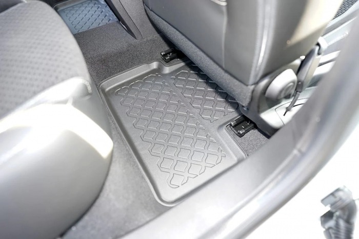 Presuri Renault Megane 4 Grandtour (break) / Megane 4 berlina stil tavita cu margini inalte, 2016-prezent, Aristar [8]