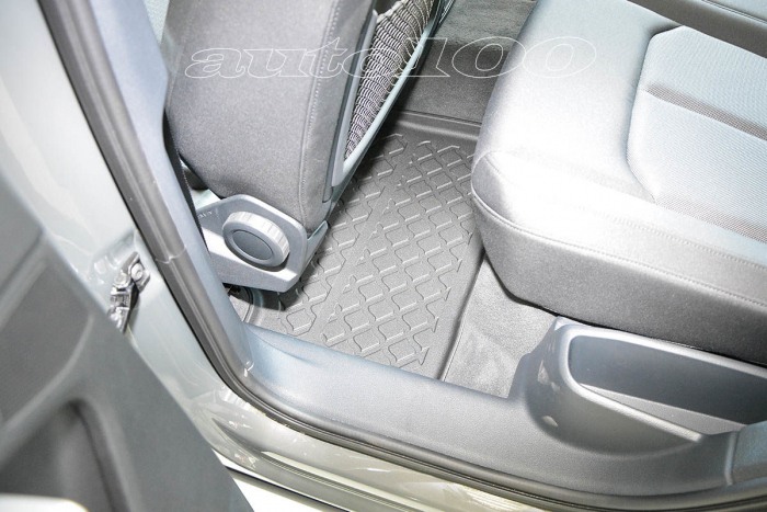 Set covorase tip tavita dedicate Audi Q3 II (F3) [6]