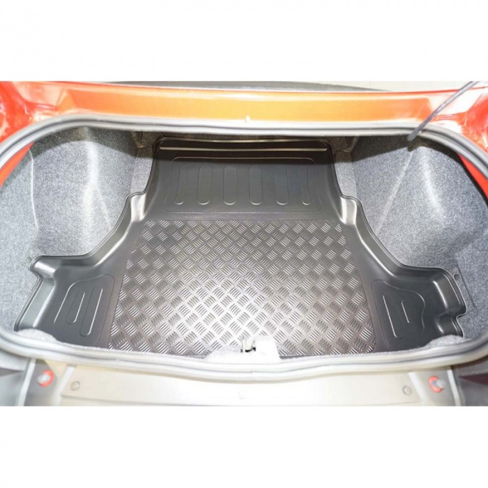 Tava portbagaj Basic Dodge Challenger 3, 02.2008-prezent / facelift 2014-prezent [3]