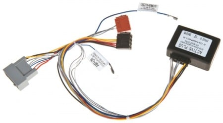 Accesorii Sisteme Audio - Adaptor activ Honda Accord cu amplificator OEM C305000ACP2