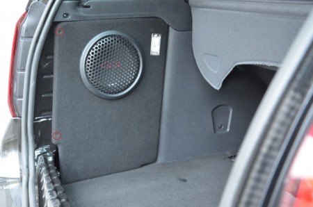Carcasa subwoofer Dacia Duster I Fit-Box volum 10 litri [2]