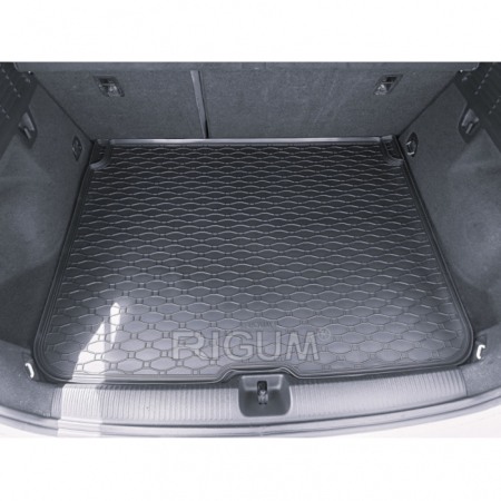 Covoras cauciuc portbagaj Audi Q2 2016-prezent, Rigum Cehia (portbagaj sus / jos) [1]