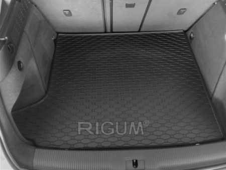 Covoras cauciuc portbagaj Audi Q3 I (8U) 2011-2018, portbagaj mai sus, Rigum RKK [1]