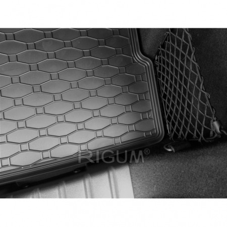 Covoras cauciuc portbagaj BMW Seria 1 F70 2025-prezent, Rigum Cehia [3]