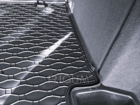 Covoras cauciuc portbagaj BMW X3 F25 2010-2017, Rigum Cehia (cu compartiment pe dreapta) [3]