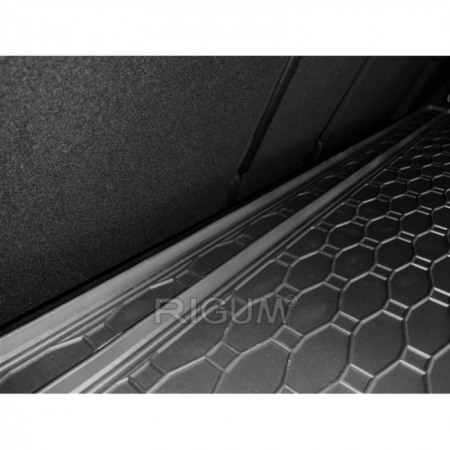 Covoras cauciuc portbagaj Mercedes GLB (X247) 2019-prezent, Rigum Cehia [3]