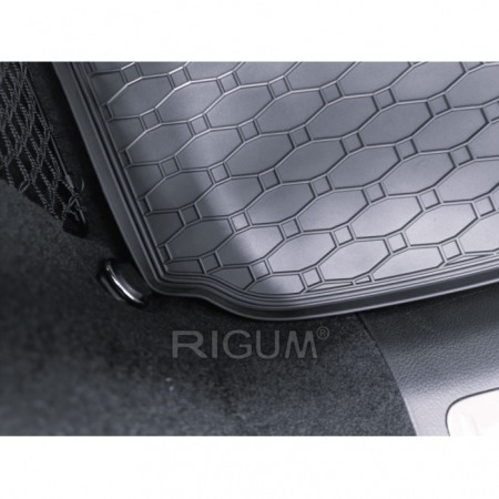 Covoras cauciuc portbagaj Mercedes GLC Coupe C254 2023-prezent, Rigum Cehia (inclusiv modele Hybrid) [2]