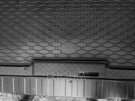 Covoras cauciuc portbagaj Renault Trafic 3 (X82), Opel Vivaro B, Fiat Talento Combi L2 lung, 2014-prezent, Rigum Cehia [2]